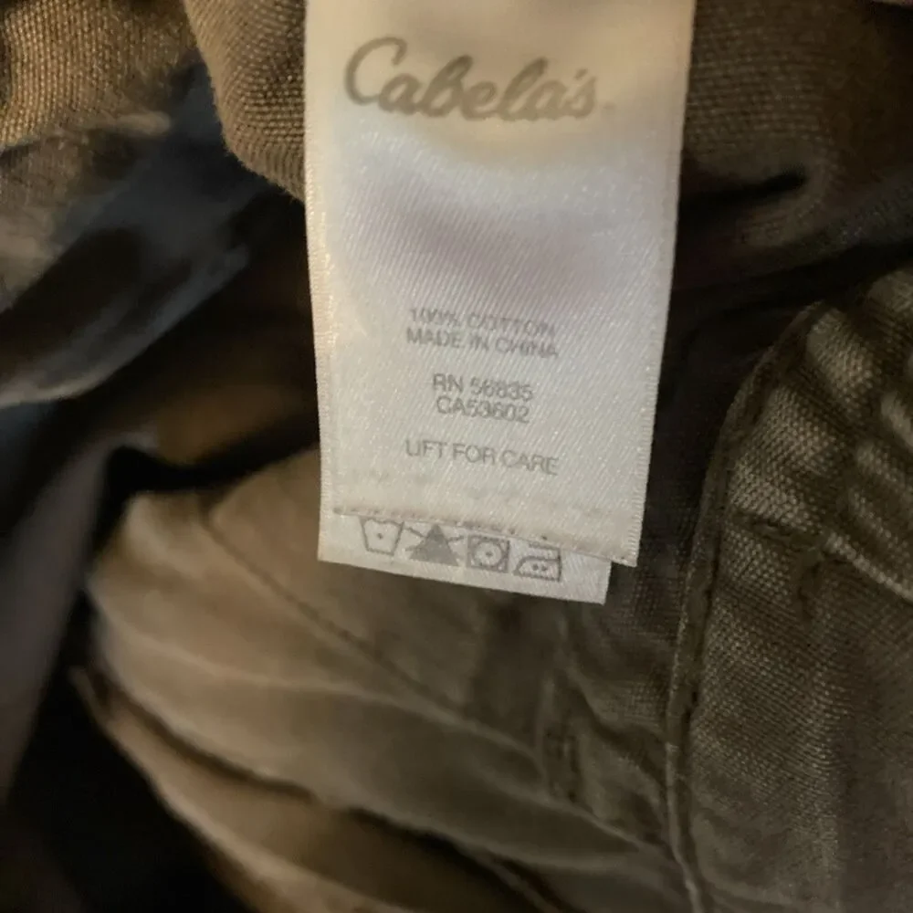 Cabelas Mens Cargo Shorts  Size 44 Outdoor Cotton Hiking Fishing Lot Of 2